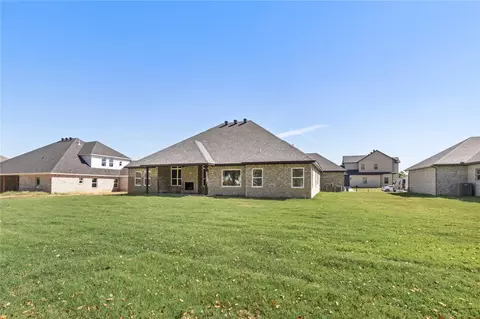 Exterior - 1330 Greyback Ln, Centerton, AR 72719 photo 7 of 7