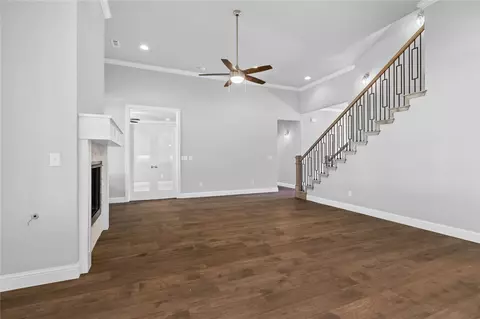 Living - 1330 Greyback Ln, Centerton, AR 72719 photo 3 of 4