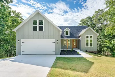 24 Selkirk Dr, Bella Vista, AR 72715