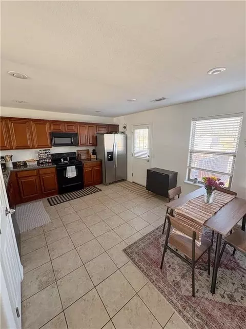 Kitchen - 3280 Laurel Spring Cv, Springdale, AR 72762 photo 2 of 2