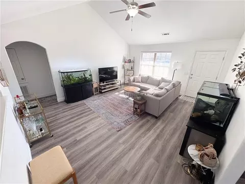 Living - 3280 Laurel Spring Cv, Springdale, AR 72762 photo 3 of 4
