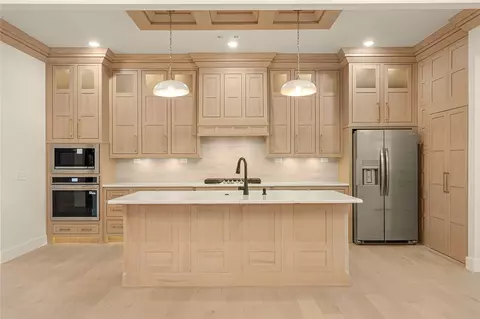 Kitchen - 410 Bronco St, Centerton, AR 72719 photo 4 of 8