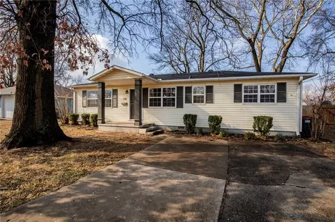 508 Geneva St, Springdale, AR 72762