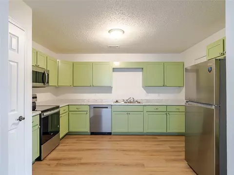 Kitchen - 801 Glendale Ln, Rogers, AR 72758 photo 1 of 3