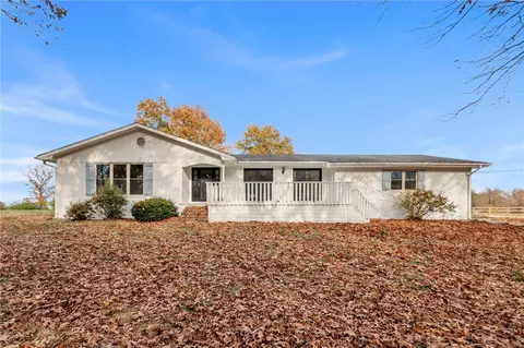 20864 Ar-16, Siloam Springs, AR 72761