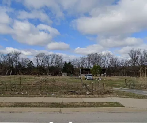 3590 Jefferson St, Springdale, AR 72764