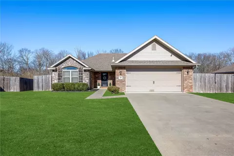 880 Carroll Dr, Prairie Grove, AR 72753