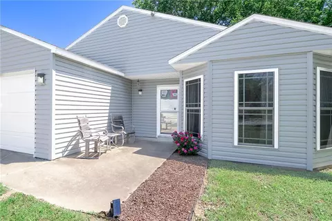 1210 Spring St, Bentonville, AR 72712
