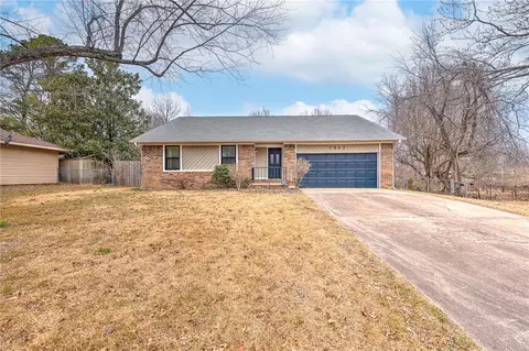 1842 E Cortland St, Fayetteville, AR 72703