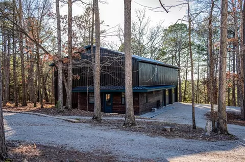 153 Passion Play Rd, Eureka Springs, AR 72632