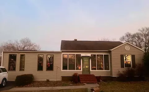 1314 N Boston Pl, Russellville, AR 72801