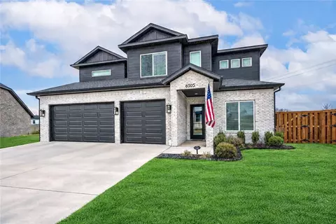 6505 SW First Light St, Bentonville, AR 72713