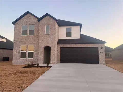 2421 Max Ave, Bentonville, AR 72713