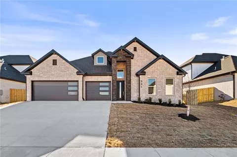 531 Bose Ave, Centerton, AR 72719