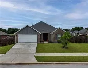 203 Nightfall Ave, Farmington, AR 72730
