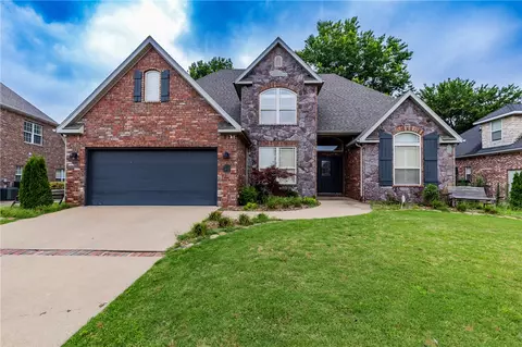 6815 W Shadow Valley Rd, Rogers, AR 72758
