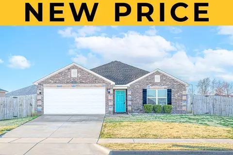 606 W Pittsfield St, Siloam Springs, AR 72761