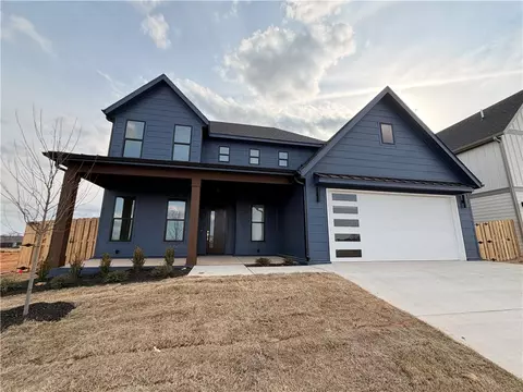 4102 Erin Dr, Rogers, AR 72758