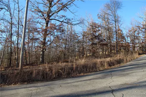Lorn Lane, Bella Vista, AR 72715
