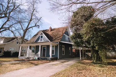 Exterior - 712 S Cherry St, Harrison, AR 72601 photo 3 of 10