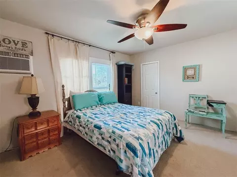 Bedroom - 712 S Cherry St, Harrison, AR 72601 photo 5 of 9