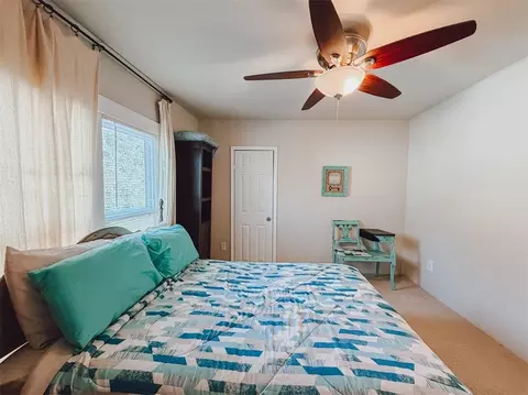 Bedroom - 712 S Cherry St, Harrison, AR 72601 photo 6 of 9