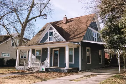 Exterior - 712 S Cherry St, Harrison, AR 72601 photo 4 of 10