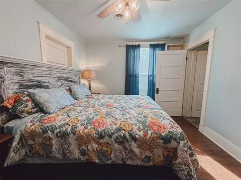 Bedroom - 712 S Cherry St, Harrison, AR 72601 photo 1 of 9