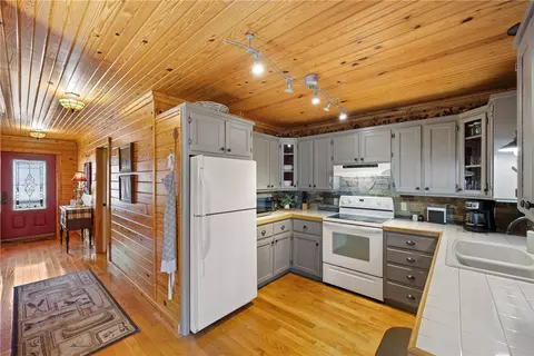 228 S Riverview Rd, Mountain View, AR 72560 photo 14