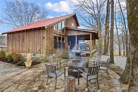 228 S Riverview Rd, Mountain View, AR 72560 photo 3