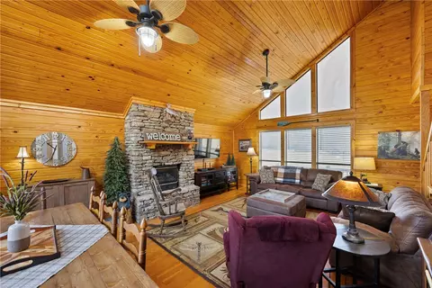 228 S Riverview Rd, Mountain View, AR 72560 photo 11