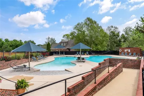 1502 NE Greenbrier Ct, Bentonville, AR 72712