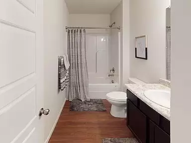 Bath - 312 Troy St, Elkins, AR 72727 photo 2 of 2