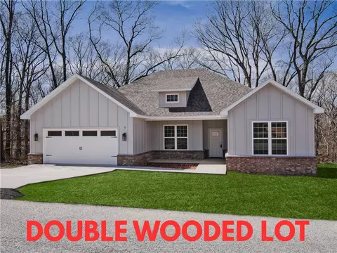 5 Blairgowrie Dr, Bella Vista, AR 72715