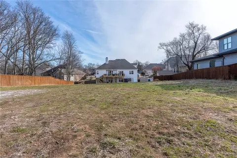 110 NW Trail Ridge Rd, Bentonville, AR 72712