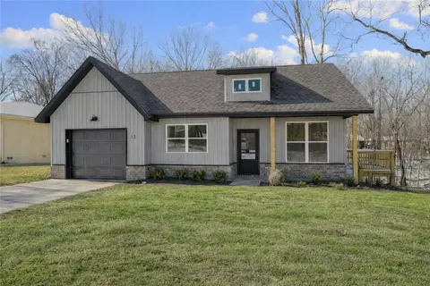 11 Wincanton Ln, Bella Vista, AR 72715