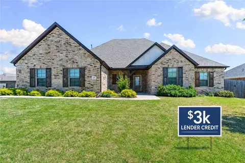 1218 Cassia St, Springdale, AR 72762