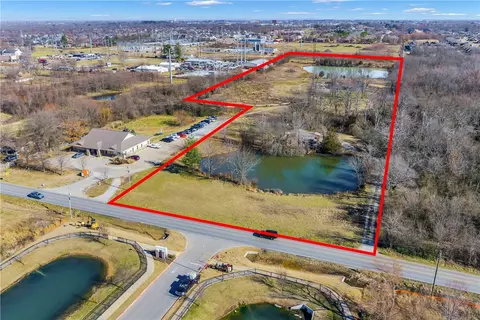 1621 1623 Greenhouse Rd, Bentonville, AR 72713