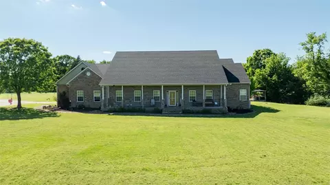16800 Parks Corner Rd, Prairie Grove, AR 72753