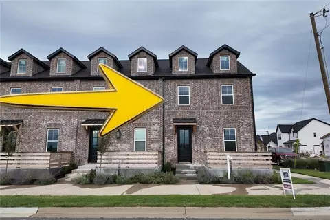 5912 S Bellview Rd, Rogers, AR 72758