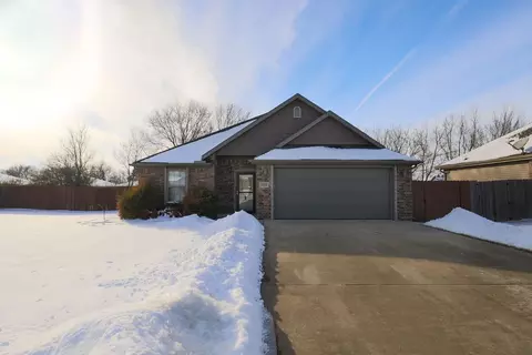 3058 Chelsey Ln, Springdale, AR 72764
