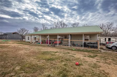 1190 New Bethel Rd, Anderson, MO 64831