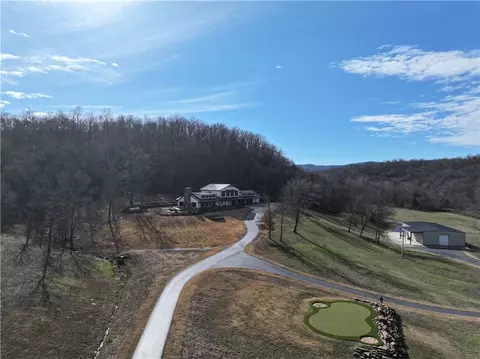 12192 Parker Branch Wc 45 Rd, West Fork, AR 72774