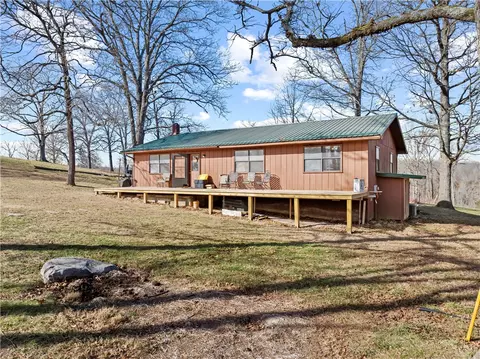 12254 Couch Bottom Rd, Harrison, AR 72601
