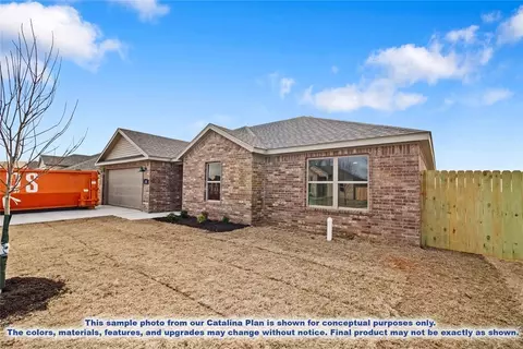 1025 Marquis Ave, Lowell, AR 72745