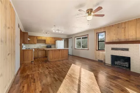 624 E South, Harrison, AR 72601 photo 5