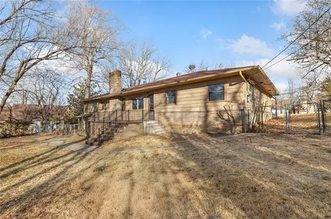 624 E South, Harrison, AR 72601 photo 23