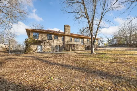 624 E South, Harrison, AR 72601 photo 24