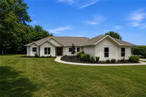 19840 Groth Rd, Springdale, AR 72764