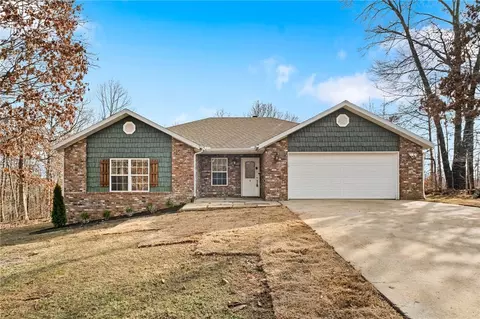 4 Rushden Ln, Bella Vista, AR 72714